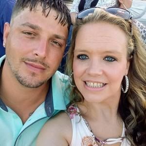 Meet your Posher, Bethndusty